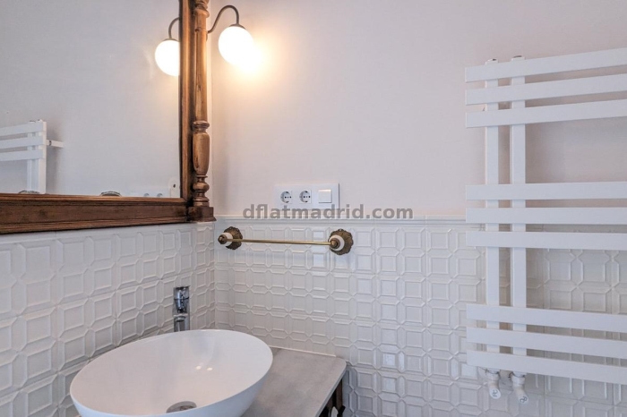 Apartamento en Centro de 1 Dormitorio #1886 en Madrid