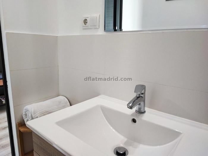 Apartamento en Moncloa de 2 Dormitorios #1935 en Madrid