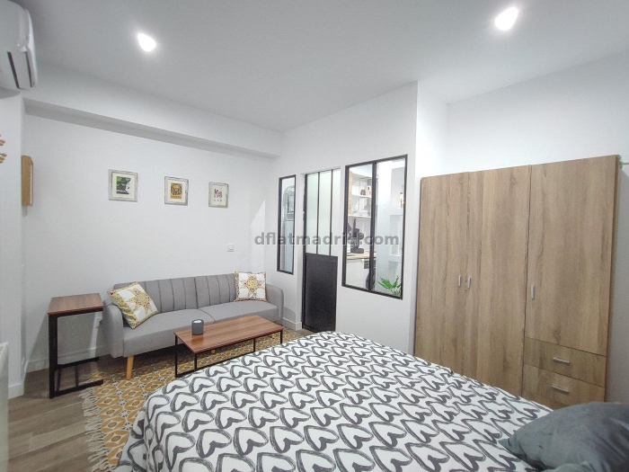 Apartamento en Tetuan de 1 Dormitorio #1947 en Madrid