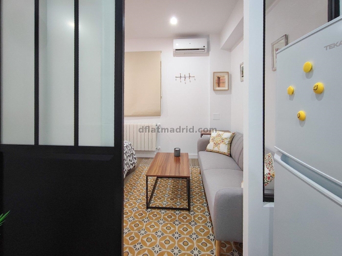 Apartamento en Tetuan de 1 Dormitorio #1947 en Madrid