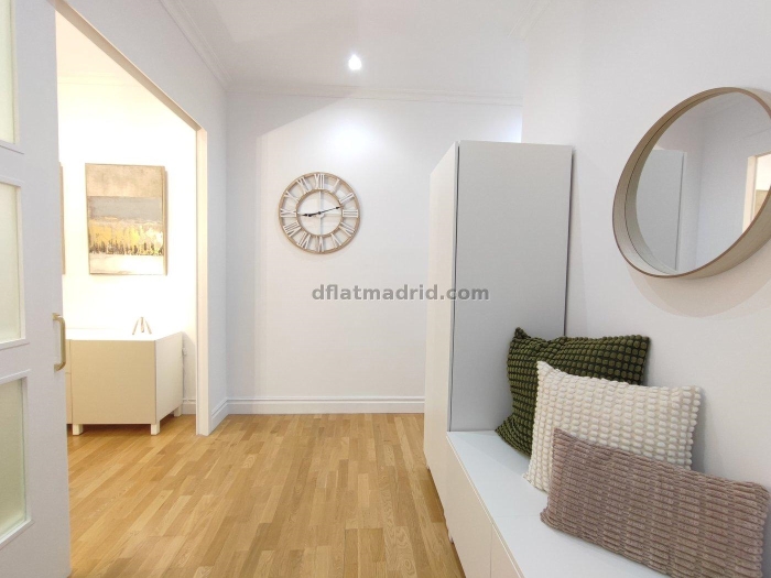 Apartamento en Chamberi de 2 Dormitorios #1941 en Madrid