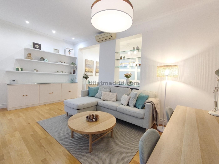 Apartamento en Chamberi de 2 Dormitorios #1941 en Madrid