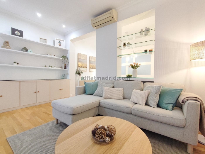 Apartamento en Chamberi de 2 Dormitorios #1941 en Madrid