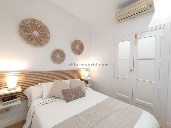 Apartamento en Chamberi de 2 Dormitorios #1941 en Madrid