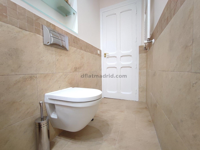Apartamento en Chamberi de 2 Dormitorios #1941 en Madrid