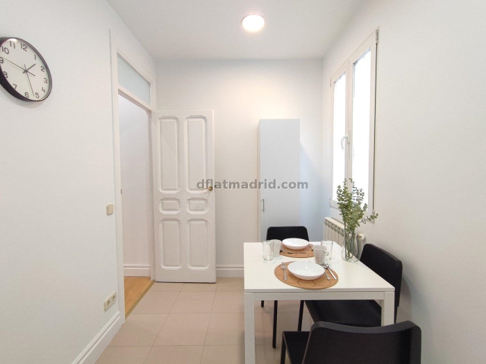 Apartamento en Chamberi de 2 Dormitorios #1941 en Madrid