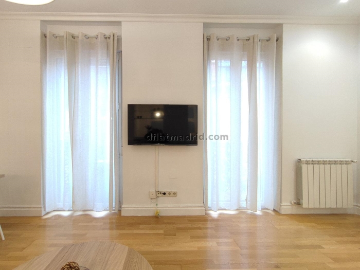 Apartamento en Chamberi de 2 Dormitorios #1941 en Madrid