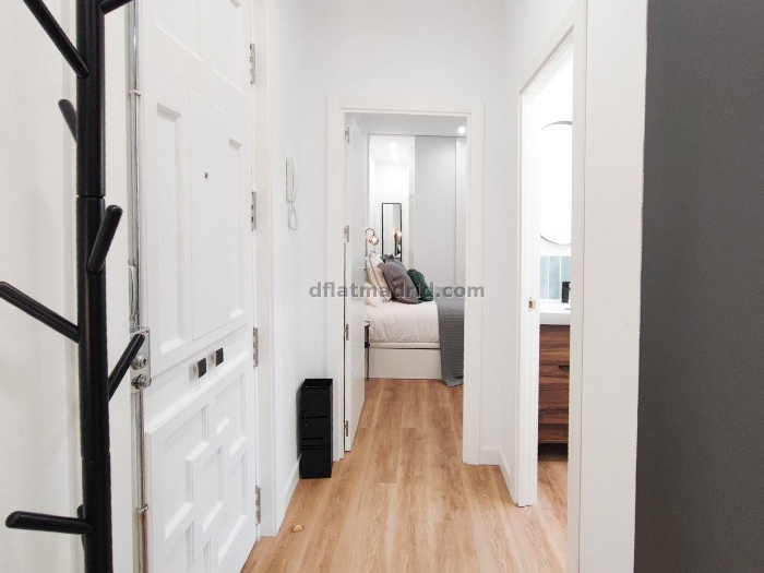Apartamento en Chamberi de 1 Dormitorio #1957 en Madrid