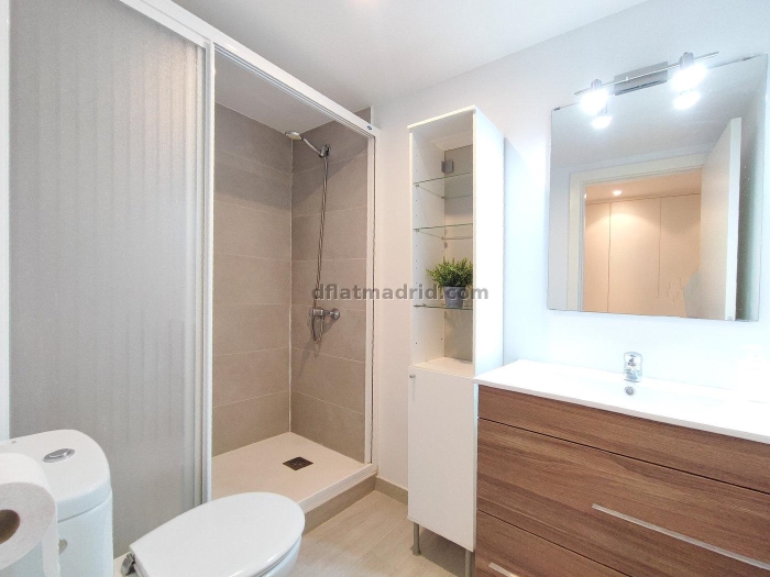 Cosy Apartment in Tetuan of 1 Bedroom #1956 in Madrid