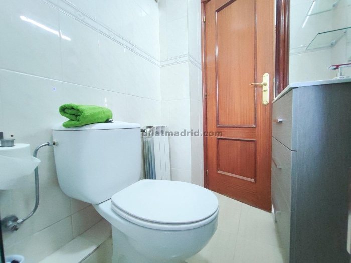Bright Apartment in Hortaleza of 2 Bedrooms #1571 in Madrid