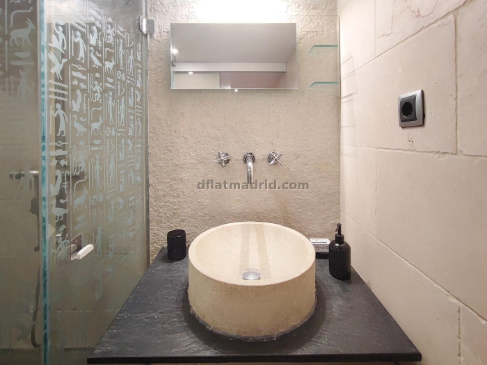 Apartamento Acogedor en Principe Pio de 1 Dormitorio #1963 en Madrid