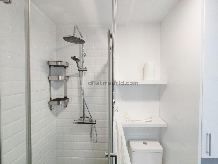 Apartamento Acogedor en Arganzuela de 1 Dormitorio #1954 en Madrid