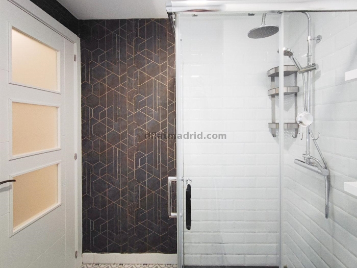Apartamento Acogedor en Arganzuela de 1 Dormitorio #1954 en Madrid