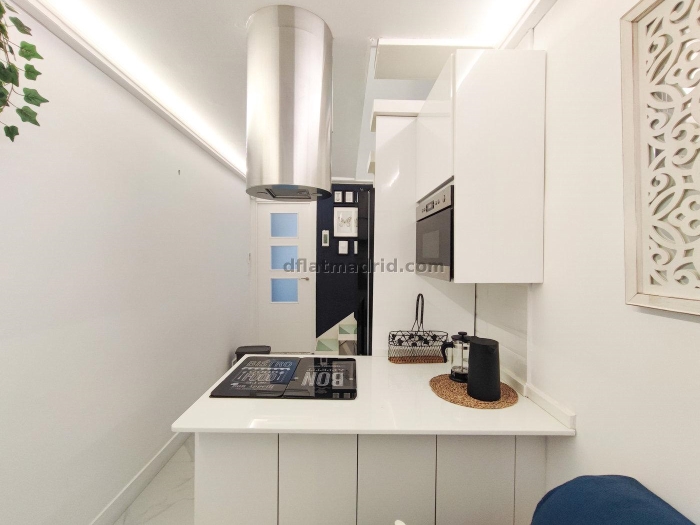 Apartamento Acogedor en Arganzuela de 1 Dormitorio #1954 en Madrid