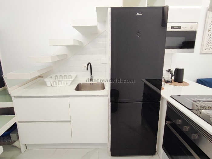 Apartamento Acogedor en Arganzuela de 1 Dormitorio #1954 en Madrid