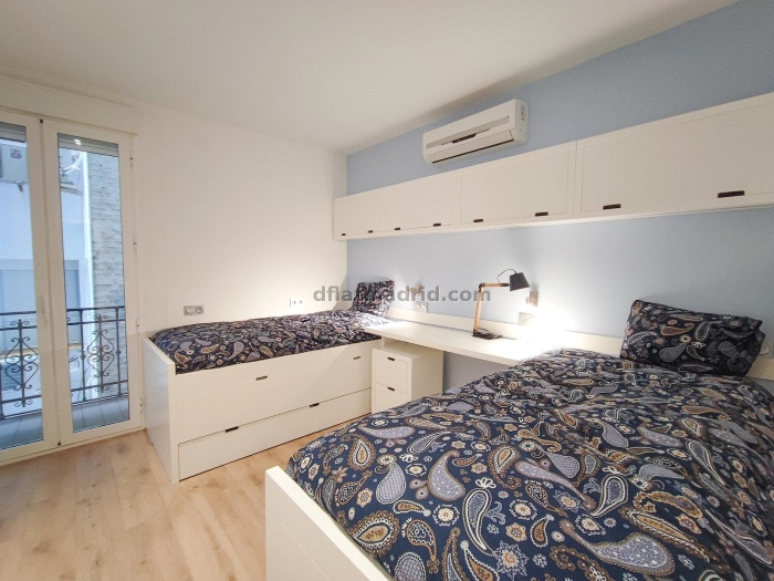 Apartamento Amplio en Retiro de 4 Dormitorios #1961 en Madrid