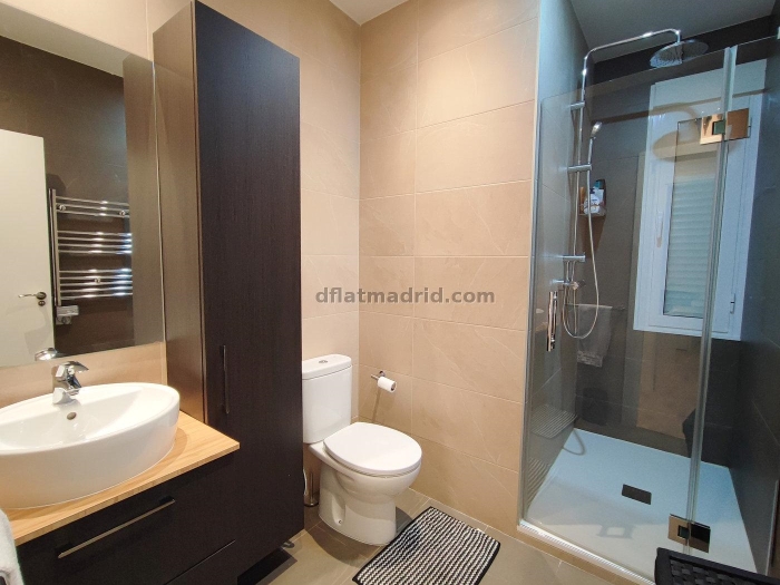 Apartamento Amplio en Retiro de 4 Dormitorios #1961 en Madrid