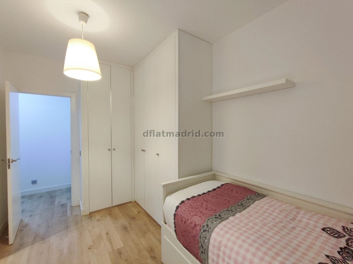 Apartamento Amplio en Retiro de 4 Dormitorios #1961 en Madrid