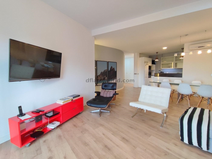 Apartamento Amplio en Retiro de 4 Dormitorios #1961 en Madrid