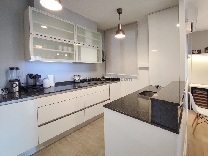 Apartamento Amplio en Retiro de 4 Dormitorios #1961 en Madrid