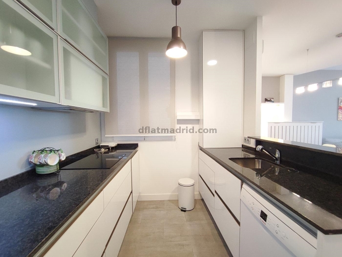 Apartamento Amplio en Retiro de 4 Dormitorios #1961 en Madrid