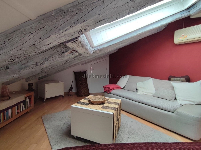 Apartment in Centro of 1 Bedroom #1967 in Madrid