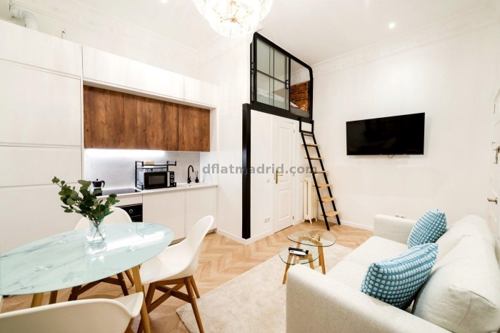 Quiet Apartment in Centro of 2 Bedrooms #1962 in Madrid