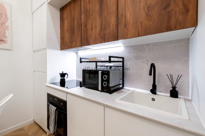 Quiet Apartment in Centro of 2 Bedrooms #1962 in Madrid