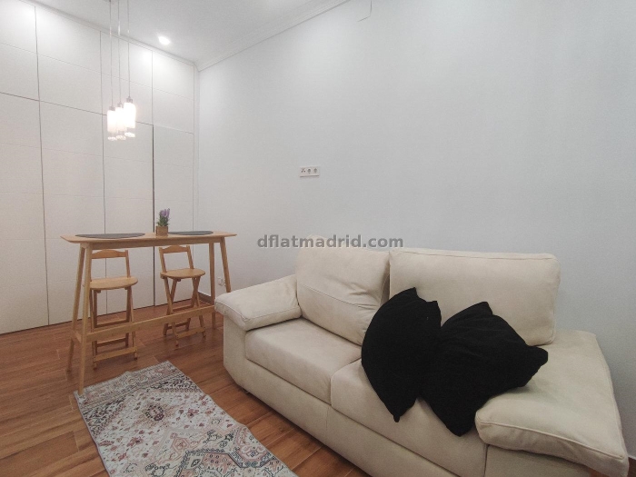 Apartamento Acogedor en Chamberi de 1 Dormitorio #1985 en Madrid
