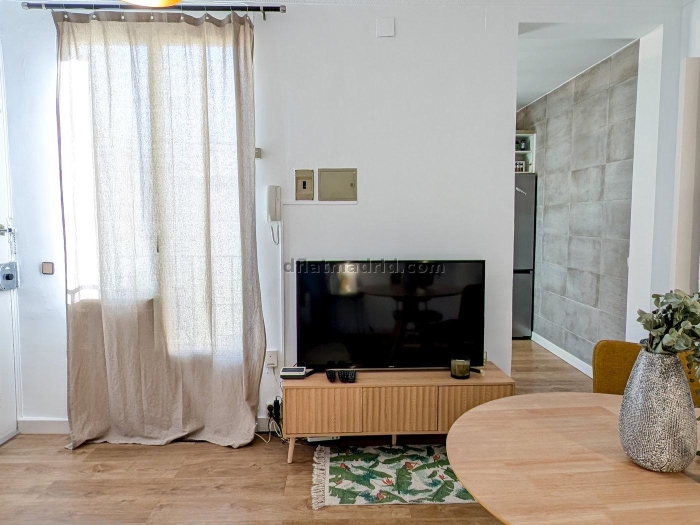 Apartamento luminoso en Centro de 1 Dormitorio #1988 en Madrid