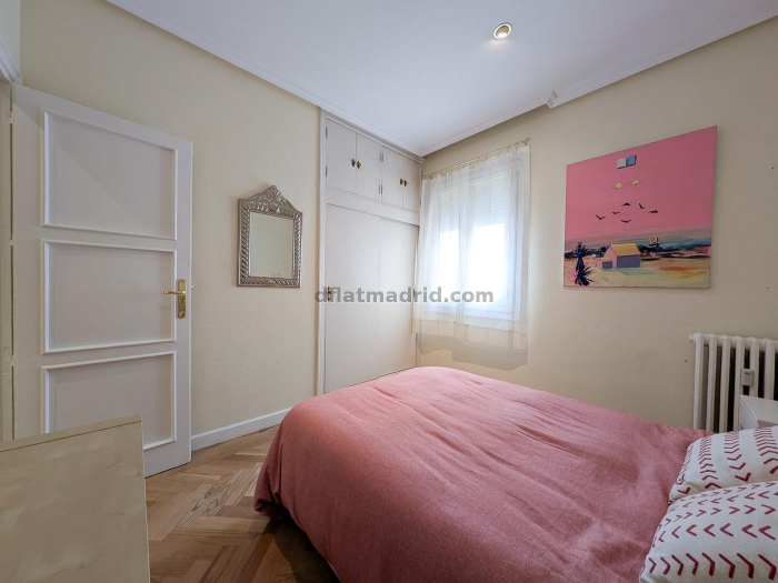 Apartamento en Chamberi de 2 Dormitorios #1989 en Madrid