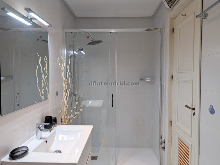 Apartamento en Chamberi de 2 Dormitorios #1989 en Madrid