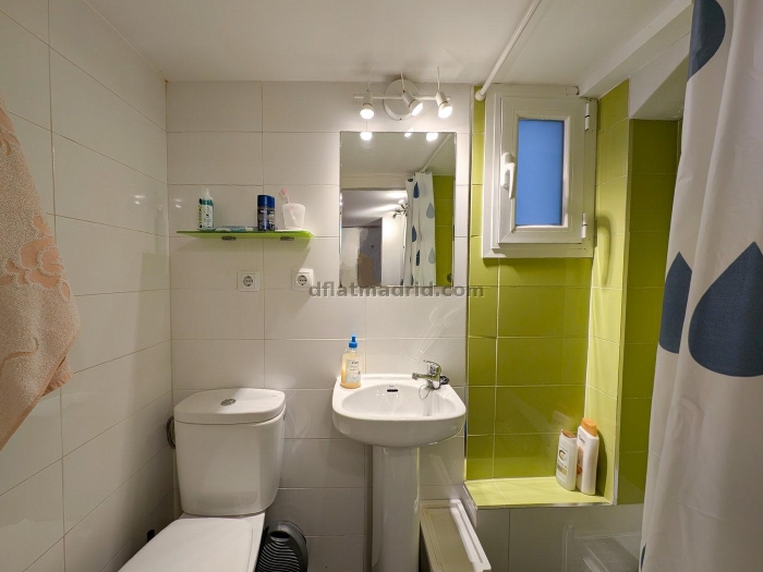 Apartamento Acogedor en Centro de 2 Dormitorios #1994 en Madrid