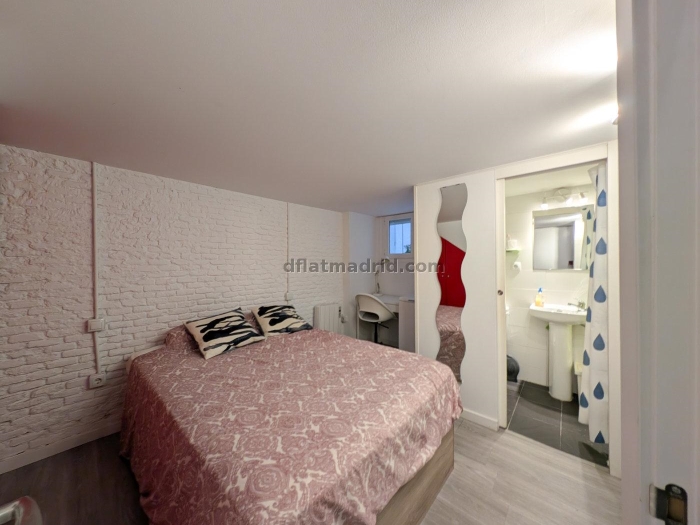 Apartamento Acogedor en Centro de 2 Dormitorios #1994 en Madrid