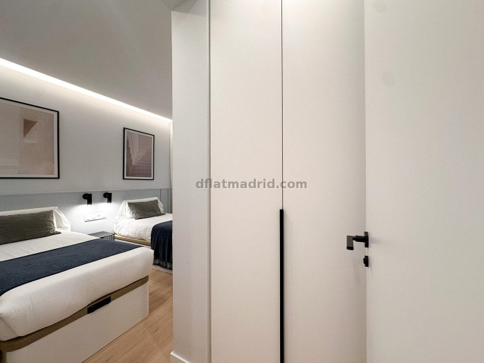 Spacious Apartment in Centro of 3 Bedrooms #1999 in Madrid