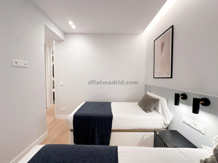 Spacious Apartment in Centro of 3 Bedrooms #1999 in Madrid