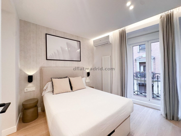 Spacious Apartment in Centro of 3 Bedrooms #1999 in Madrid