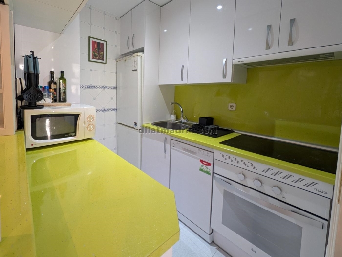 Apartamento Tranquilo en Arganzuela de 2 Dormitorios #1854 en Madrid