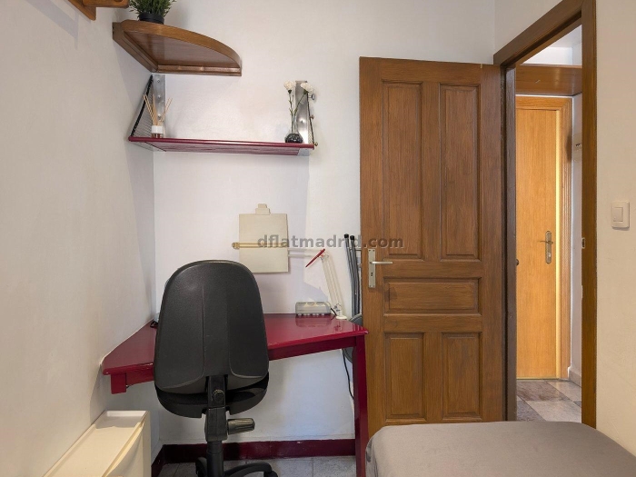 Apartment with Balcony in Madrid Center #2004 in Madrid