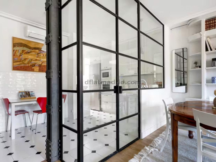 Apartamento Amplio en Retiro de 3 Dormitorios #2011 en Madrid