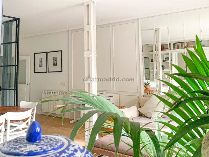Apartamento Amplio en Retiro de 3 Dormitorios #2011 en Madrid