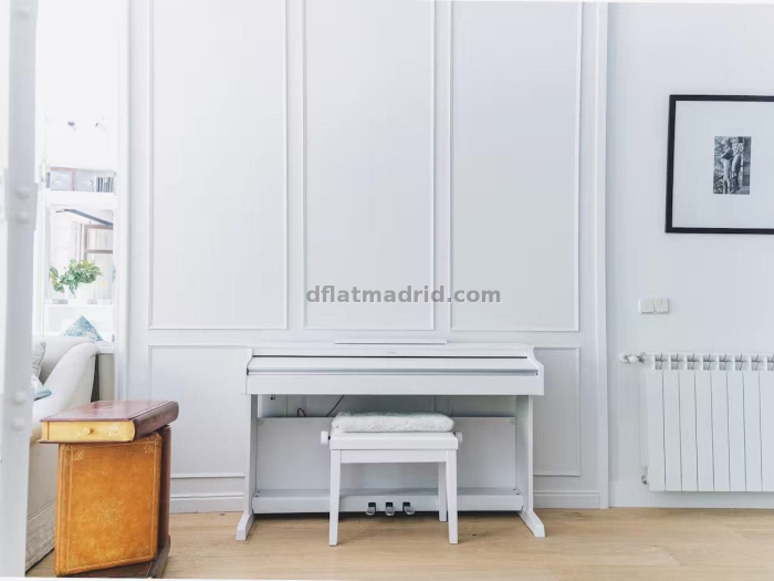 Apartamento Amplio en Retiro de 3 Dormitorios #2011 en Madrid