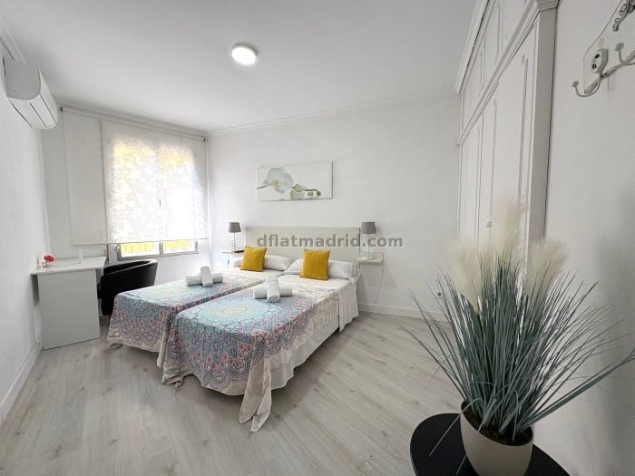 Apartamento en Arganzuela de 2 Dormitorios #2073 en Madrid