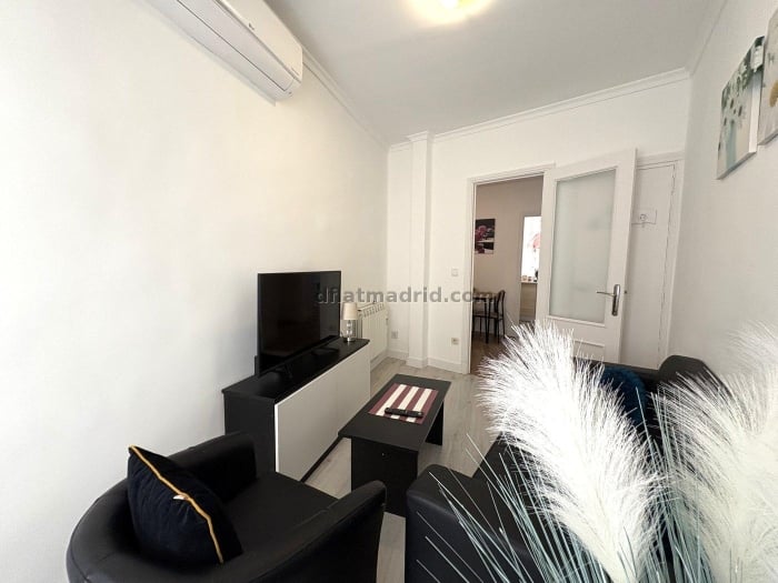 Apartamento en Arganzuela de 2 Dormitorios #2073 en Madrid