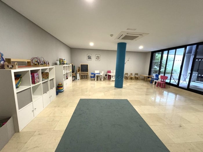 Apartment in Chamartin of 0 Bedroom #2075 in Madrid