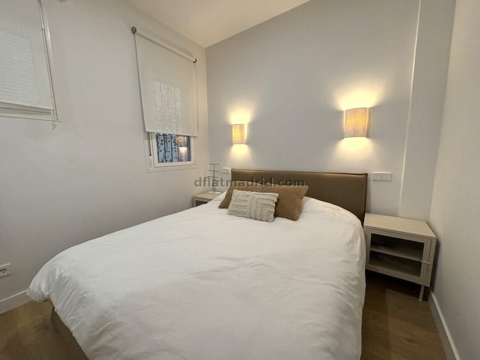 Apartamento en Chamberi de 1 Dormitorio #2076 en Madrid