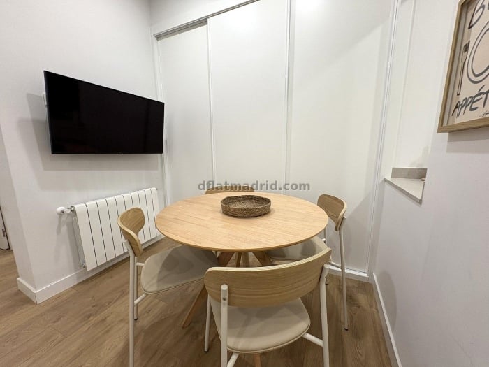 Apartamento en Chamberi de 1 Dormitorio #2076 en Madrid