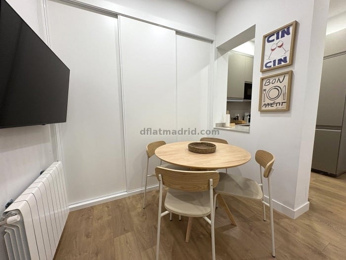 Apartamento en Chamberi de 1 Dormitorio #2076 en Madrid