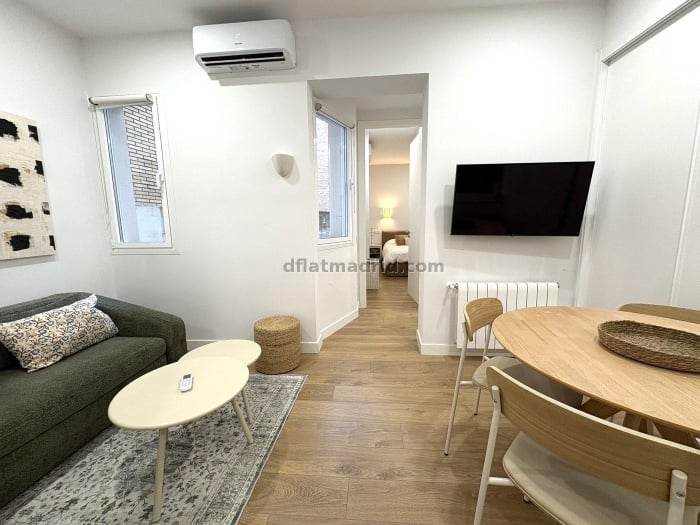 Apartamento en Chamberi de 1 Dormitorio #2076 en Madrid