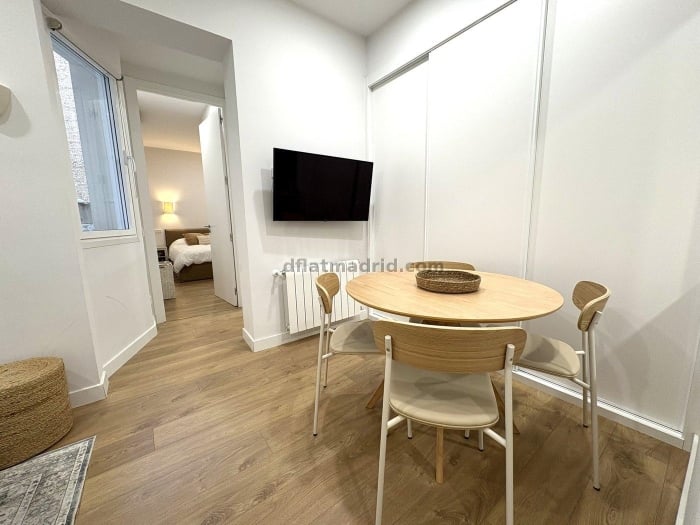 Apartamento en Chamberi de 1 Dormitorio #2076 en Madrid